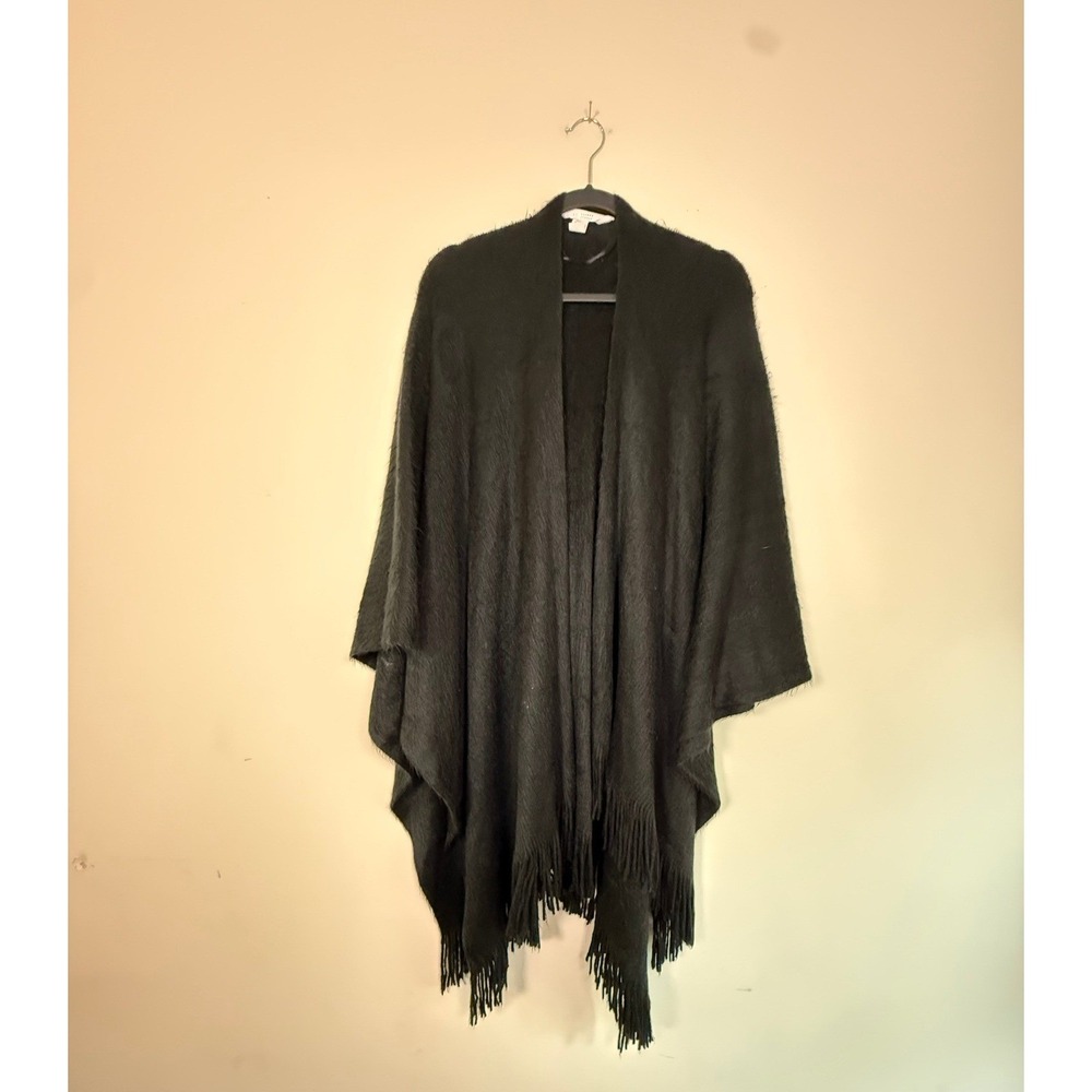 Lauren Conrad Womens Poncho Wrap Black Fuzzy Knit Fringe Open Front One Size